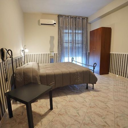 Hotel Stefany Lago Patria Esterno foto