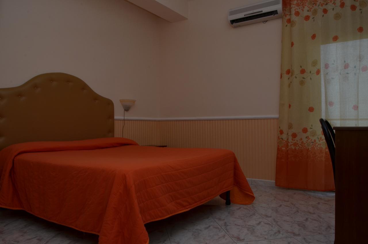 Hotel Stefany Lago Patria Camera foto