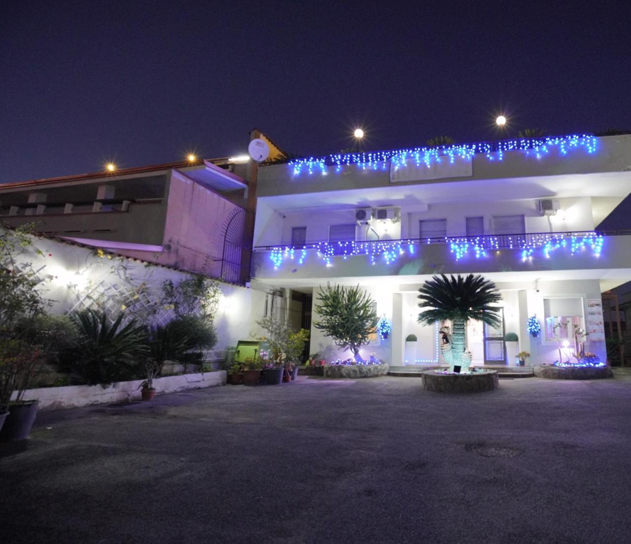 Hotel Stefany Lago Patria Esterno foto